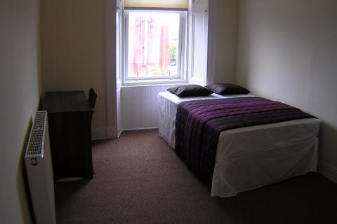 undefined, Cumbernauld Road, Glasgow, G31