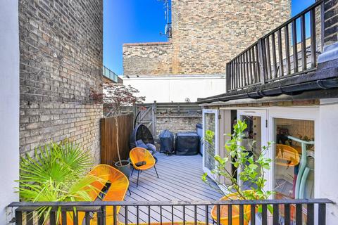 3 bedroom maisonette for sale, Westbourne Road, Barnsbury, London, N7
