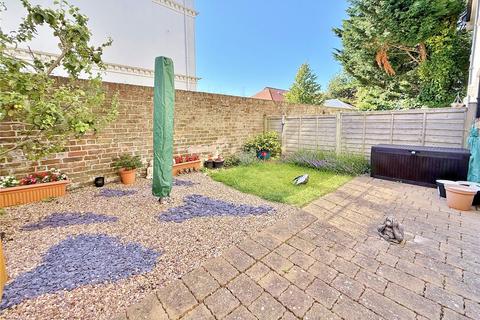 3 bedroom end of terrace house for sale, Belsize Road, Worthing, West Sussex, BN11