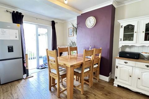 17 Rayford Close, Dartford, DA1 3AJ