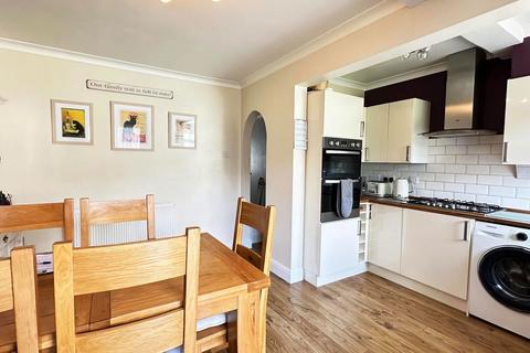 17 Rayford Close, Dartford, DA1 3AJ