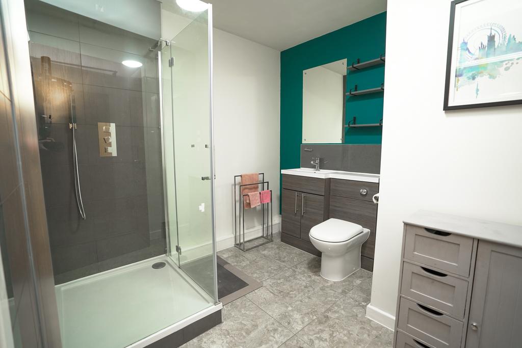 Ensuite