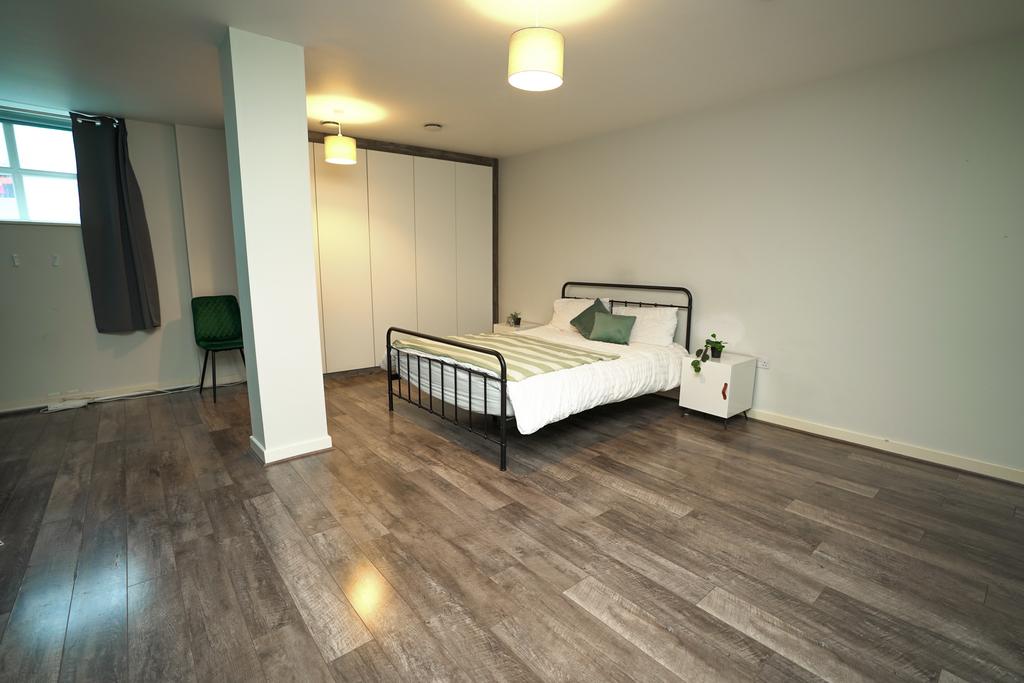 Bed11