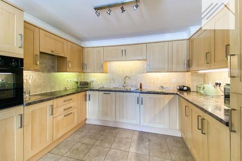 undefined, Flat , Hamilton Court,  Long Road, Canvey Island