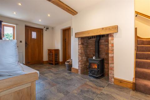 5 bedroom cottage for sale, Main Street, Norton Lindsey, Warwick