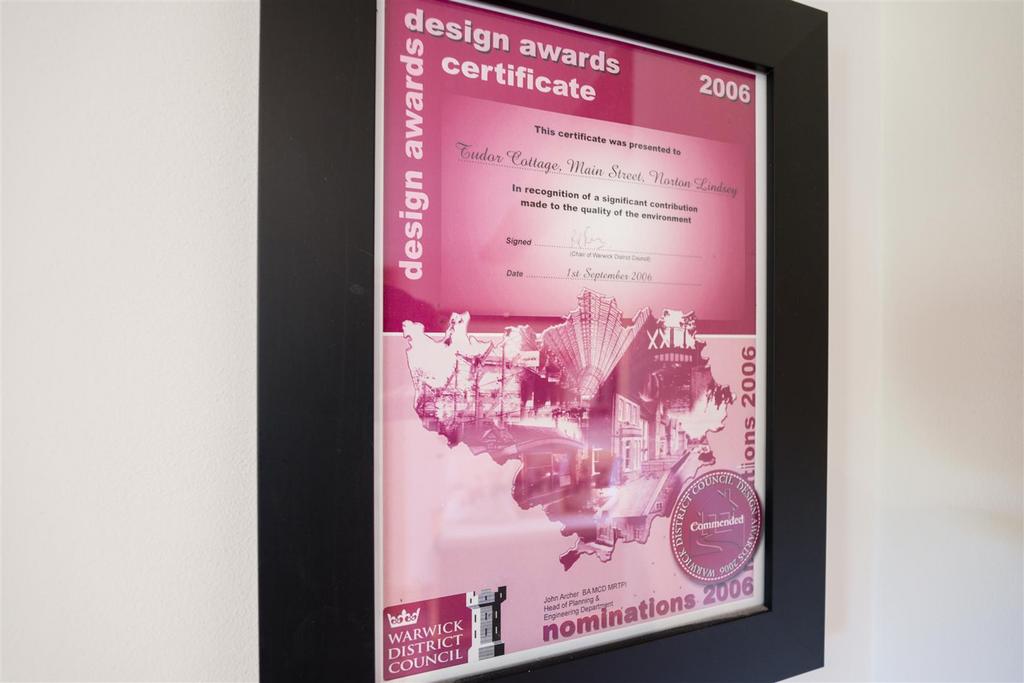 Award-1.jpg