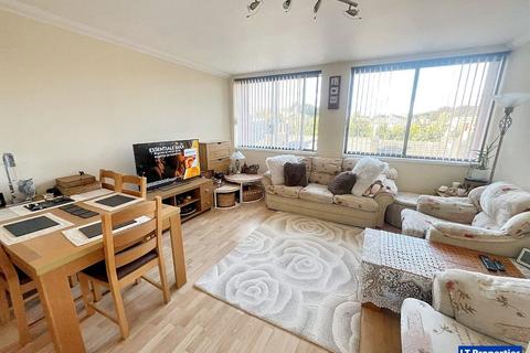 2 bedroom flat for sale, Mill Street, Luton LU1