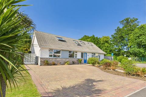 Denham Drive, Highcliffe, Christchurch, Dorset, BH23