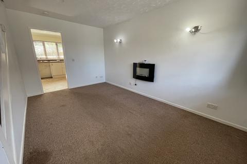 12 Fox Covert, Stourbridge, DY8 3TW
