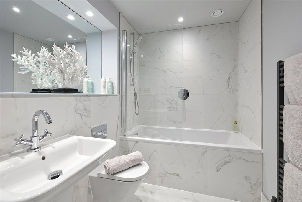 Show Apartment