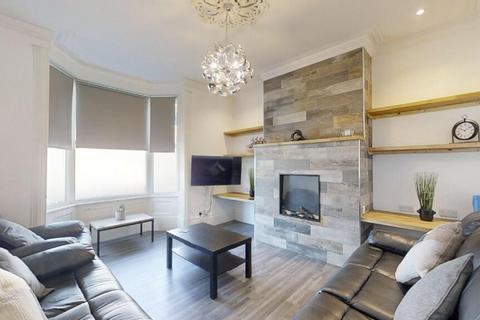 4 bedroom house to rent, Queens Road, Sheffield S2