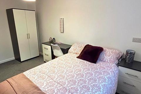 5 bedroom house to rent, Norfolk Park Road Norfolk Park Road, Sheffield S2