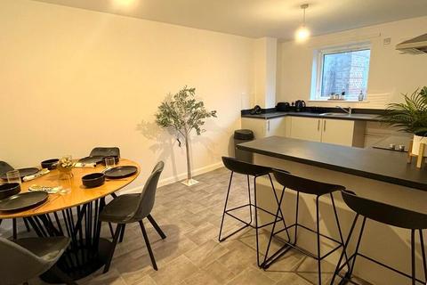 5 bedroom house to rent, Norfolk Park Road Norfolk Park Road, Sheffield S2