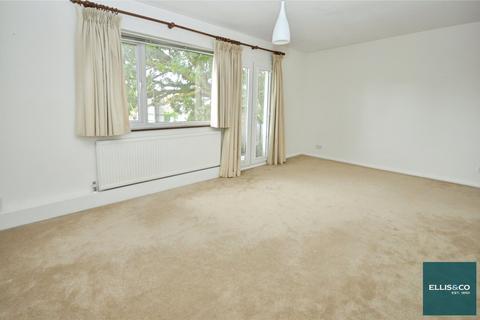 3 bedroom apartment to rent, Great North Way, Hendon, NW4