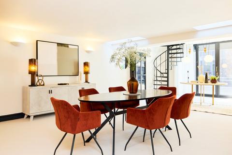 5 bedroom terraced house for sale, Cinnamon Row, London SW11