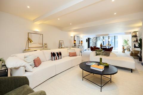5 bedroom terraced house for sale, Cinnamon Row, London SW11