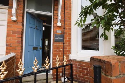 3 bedroom terraced house for sale, Banbury Terrace, South Shields