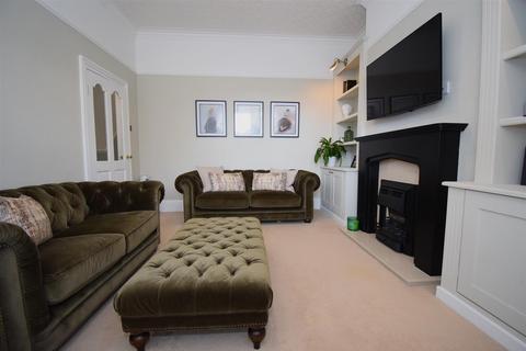 3 bedroom terraced house for sale, Banbury Terrace, South Shields
