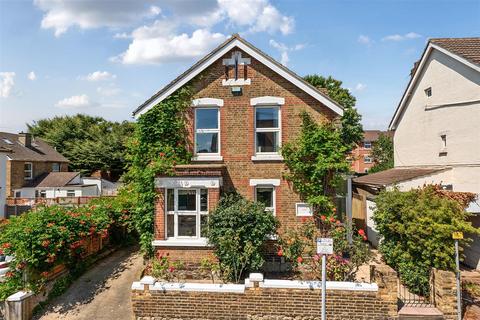 4 bedroom detached house for sale, Cromwell Road, Maidstone