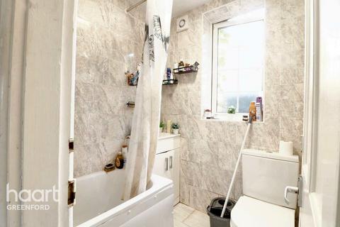 3 bedroom terraced house for sale, Templeman Road, LONDON