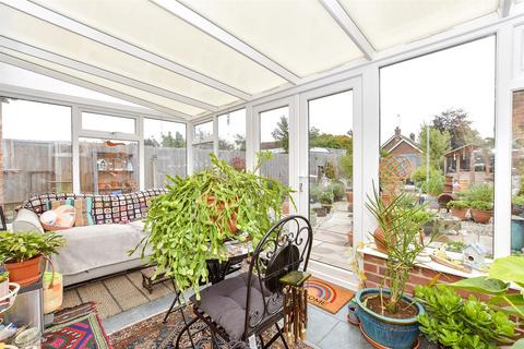 2 bedroom semi-detached bungalow for sale, Chaucer Avenue, Rustington BN16