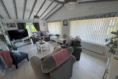 2 bedroom mobile home for sale, Grange Road , Paignton TQ4