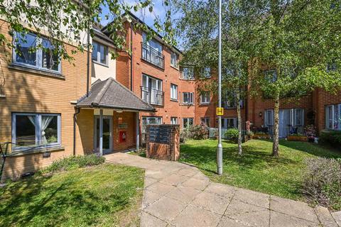 2 bedroom flat for sale, Flitches Grove, Andover