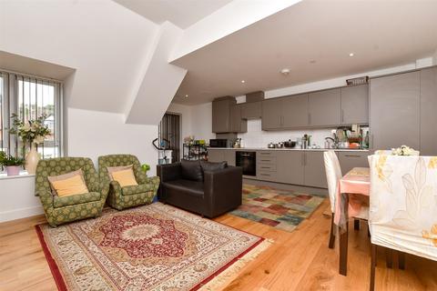2 bedroom apartment for sale, Russell Hill, West Purley, Surrey