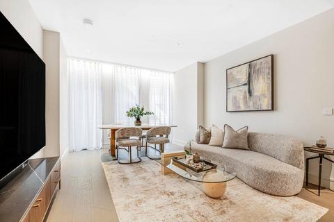2 bedroom flat for sale, One Bishopsgate Plaza, London EC3A
