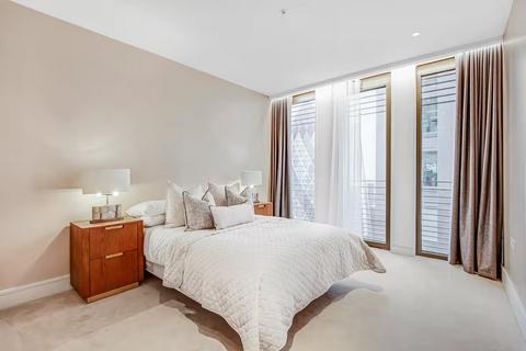 2 bedroom flat for sale, One Bishopsgate Plaza, London EC3A