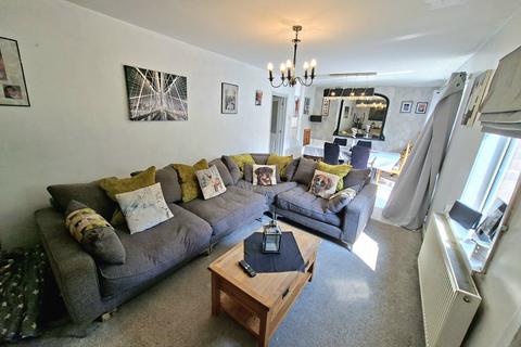 31 Armitage Road, Deepcar, Sheffield, S36 2PA