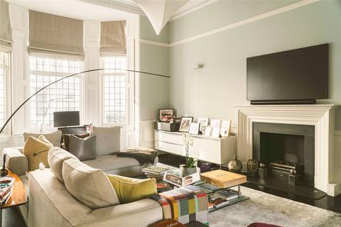4 bedroom apartment to rent, Queen's Gate Place, South Kensington, SW7