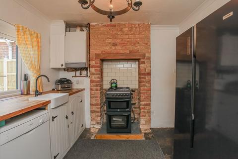 2 bedroom cottage for sale, Wykham Lane, Bodicote