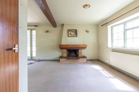 undefined, Eastgate, Hallaton LE16