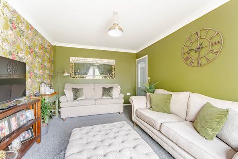 1 Merrifield Road, Lowestoft, NR33 7HA