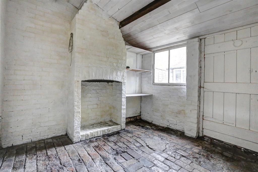 Outhouse.jpg