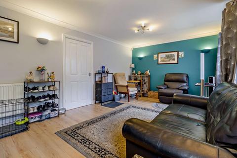 3 bedroom detached house for sale, Bradley Avenue, Castleford, WF10