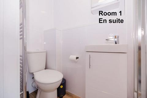 undefined, 0807L Clifton Terrace, Edinburgh, EH12 5DR