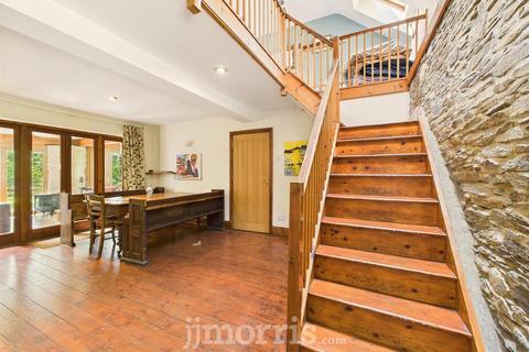 8 bedroom country house for sale, Velindre, Llandysul
