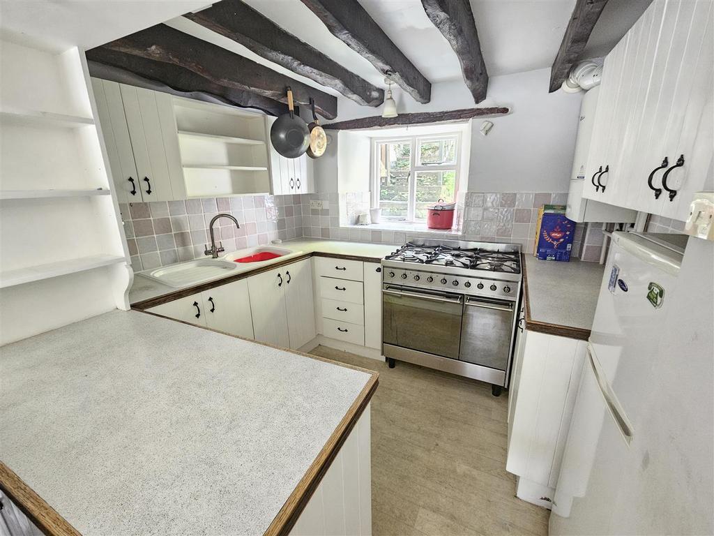 Kitchen.jpg