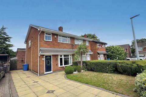 3 bedroom semi-detached house for sale, Swinford Avenue, Widnes