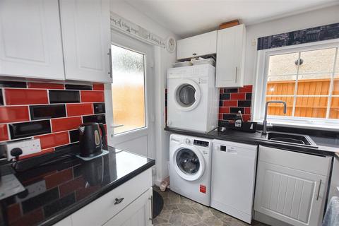 2 Aneray Road, Camborne, TR14 8UA
