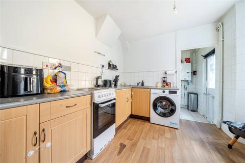 30 Maximfeldt Road, Erith, DA8 1AH