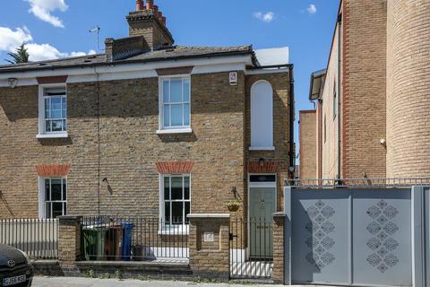 3 bedroom terraced house for sale, Choumert Grove, Peckham, SE15
