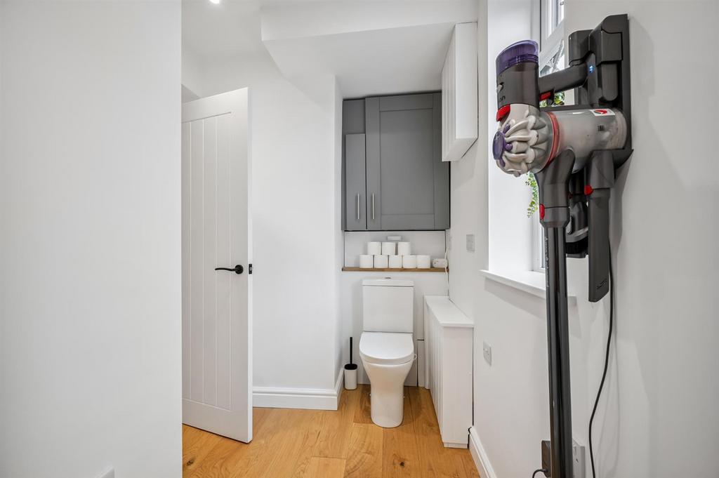 Ground Floor WC.jpg