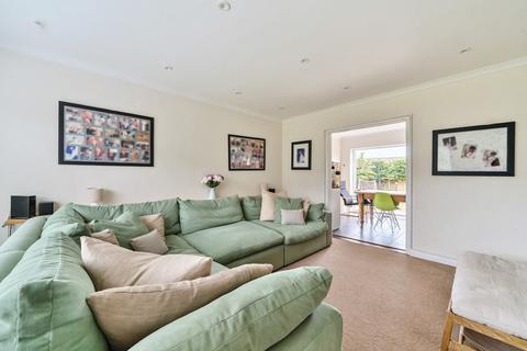 4 bedroom detached house for sale, Llanaway Close, Surrey GU7