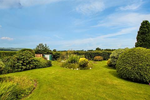 undefined, Rhos, Llandysul