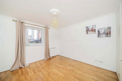 2 bedroom flat for sale, Jardine Road, London E1W