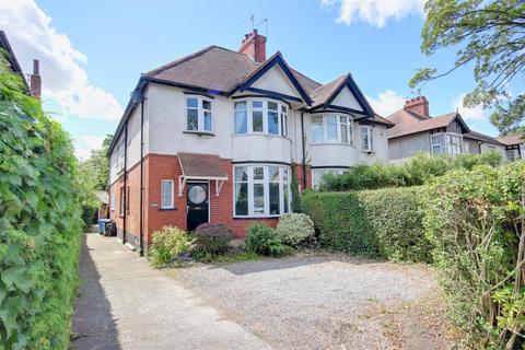 1057 Anlaby Road, Hull, HU4 7PP