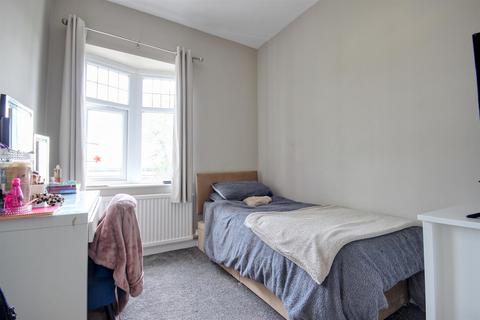 1057 Anlaby Road, Hull, HU4 7PP